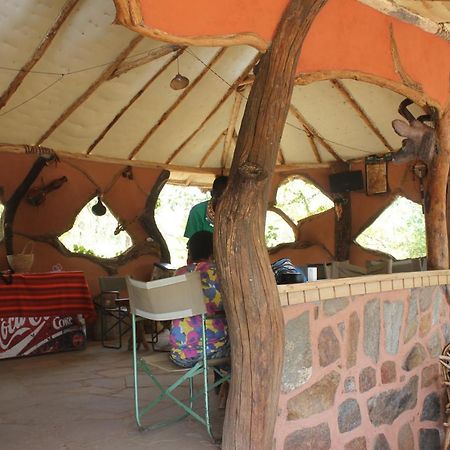 Lion'S Cave Camp, Samburu Villa Archers Post Esterno foto