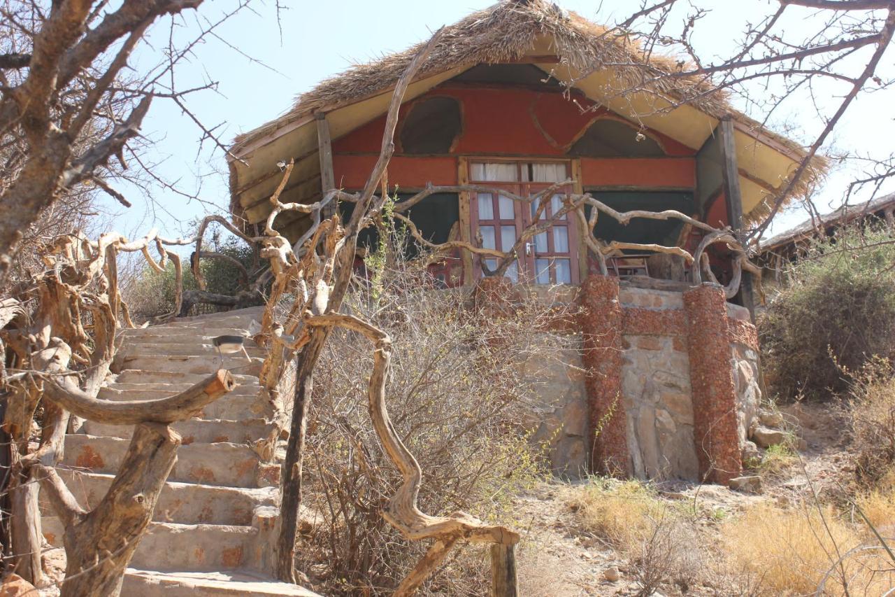 Lion'S Cave Camp, Samburu Villa Archers Post Esterno foto