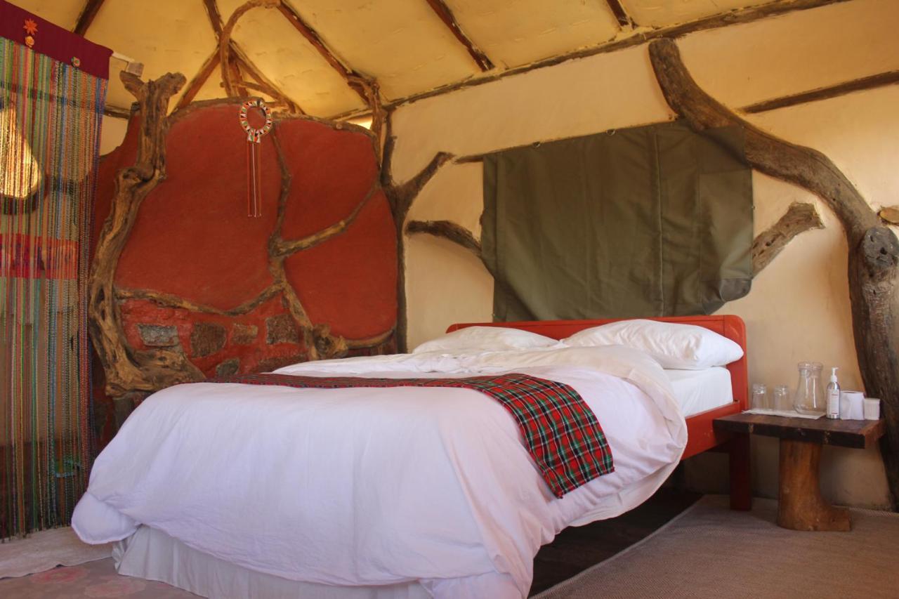 Lion'S Cave Camp, Samburu Villa Archers Post Esterno foto