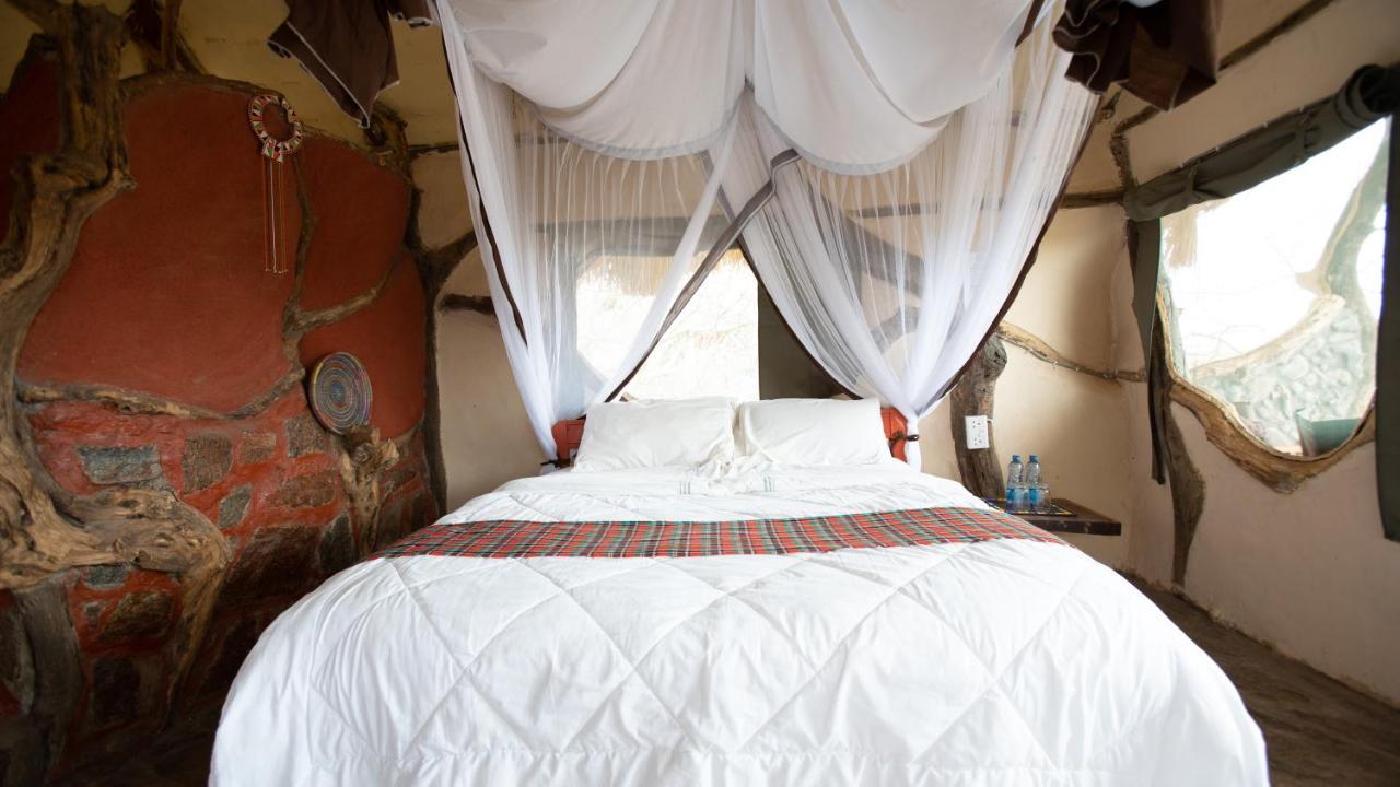 Lion'S Cave Camp, Samburu Villa Archers Post Esterno foto
