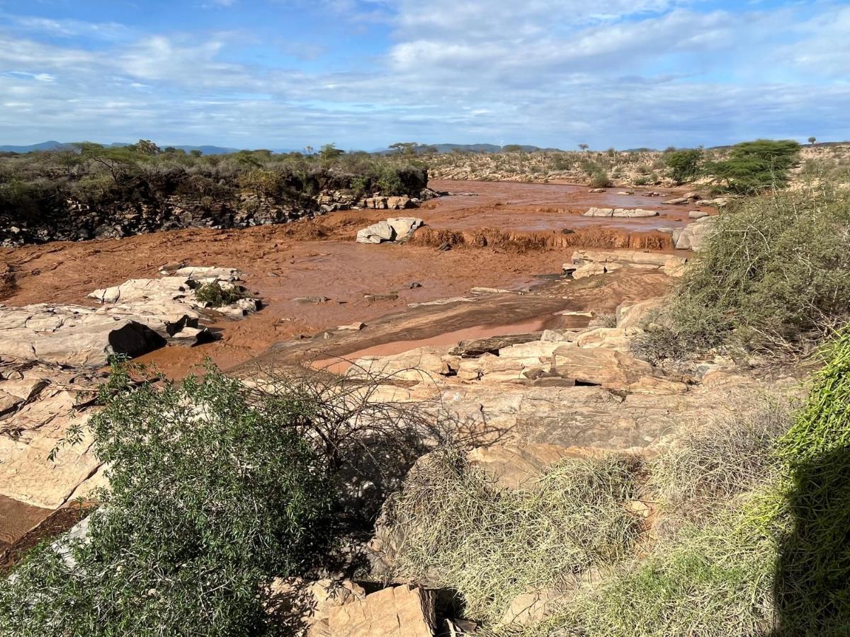 Lion'S Cave Camp, Samburu Villa Archers Post Esterno foto